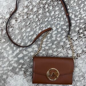Michael Kors Fulton Logo Crossbody Bag